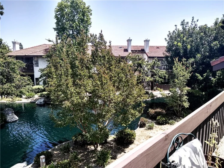 8615 Meadow Brook Avenue #208 photo 8