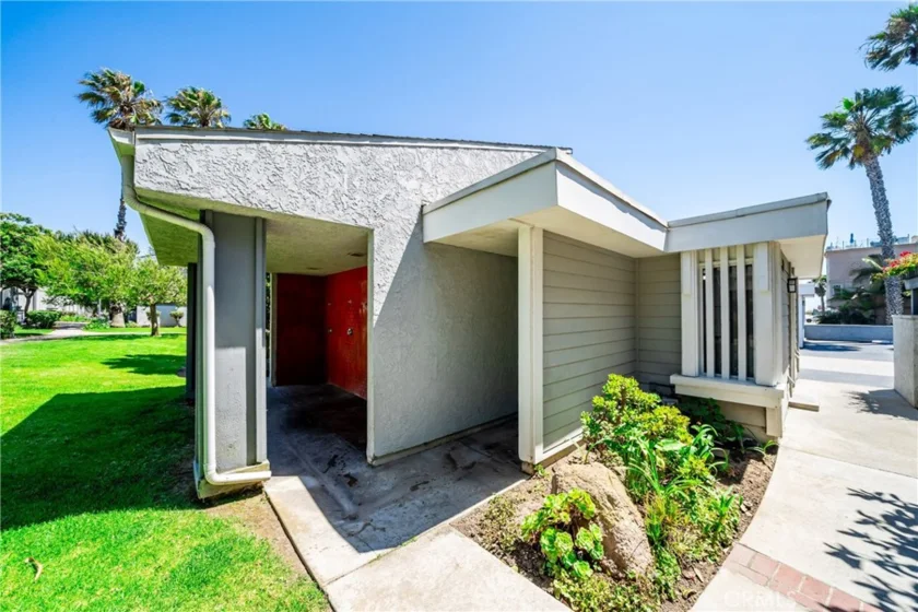 16932 Pacific Coast Highway #102 photo 24