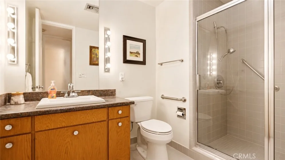395 Cliff Drive #106 photo 30