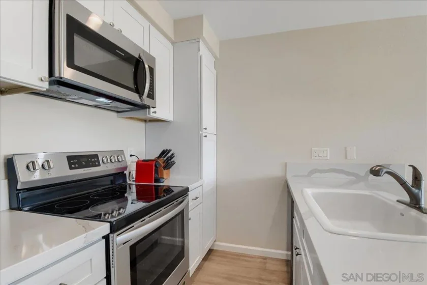 3625 Vista Oceana #22 photo 8