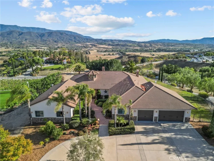 35394 Linda Rosea Road photo 2