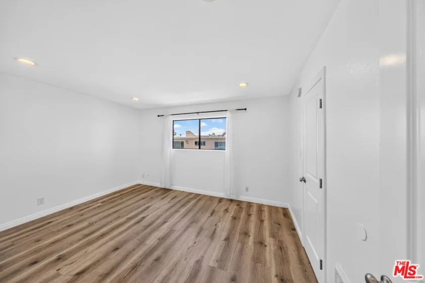10521 National Boulevard #214 photo 7