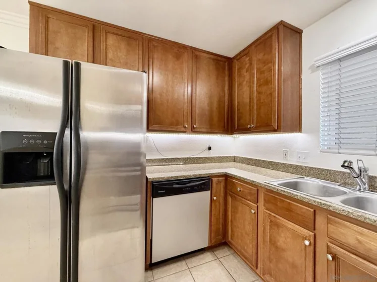 1756 Essex Street #305 photo 11