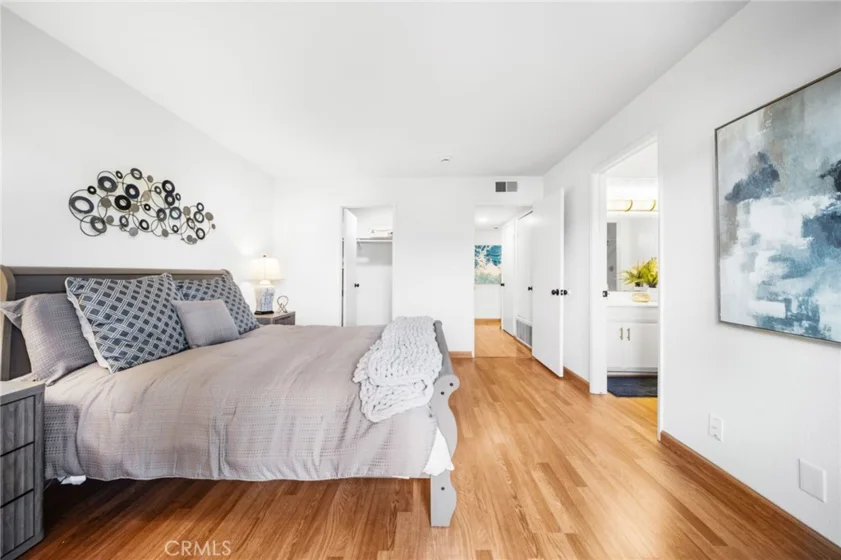 961 E California Boulevard #101 photo 11
