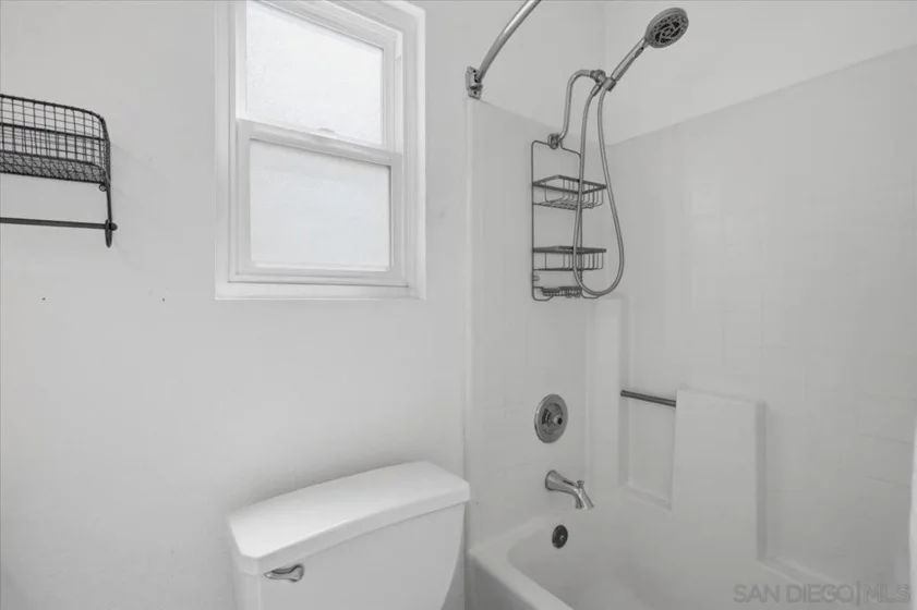 2993 Lexington Circle photo 10
