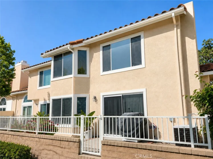 24364 Hilton Way photo 11