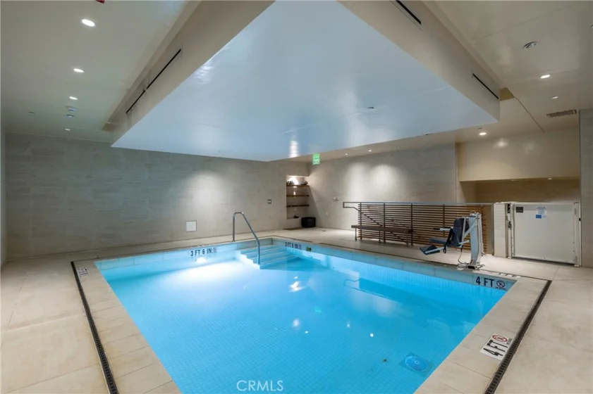 345 E Colorado Boulevard #404 photo 57