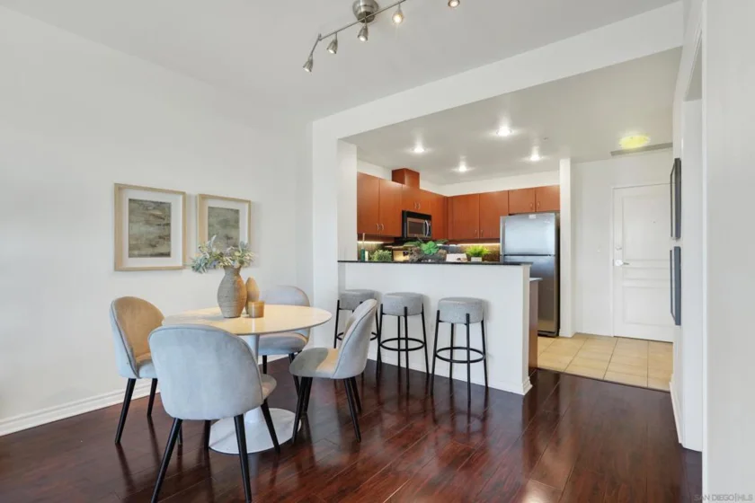 300 W Beech Street #805 photo 25