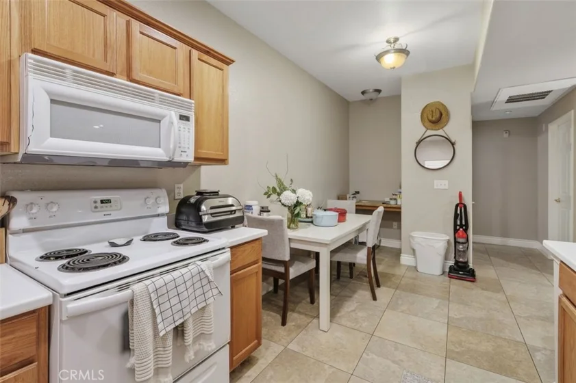 24909 Madison Avenue #1811 photo 10