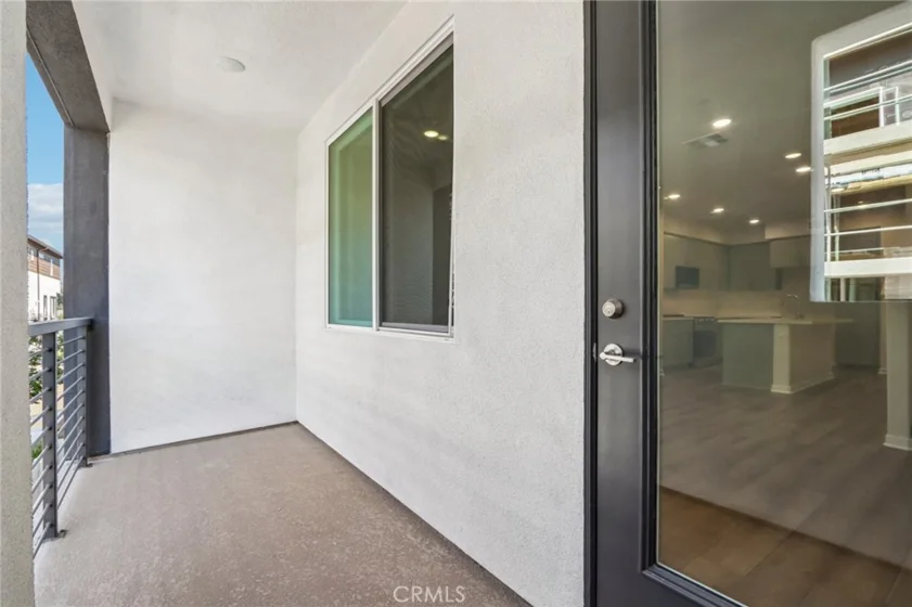 9563 Hannah Way photo 2