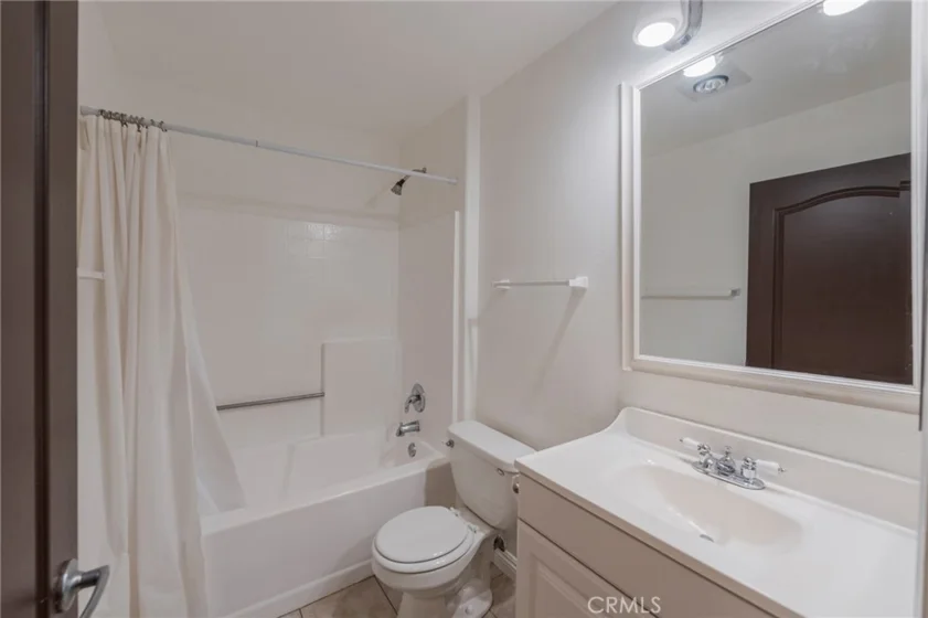 7100 La Tijera Boulevard photo 11