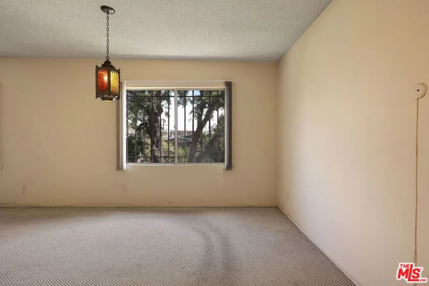 5025 Maplewood Avenue #14 photo 6