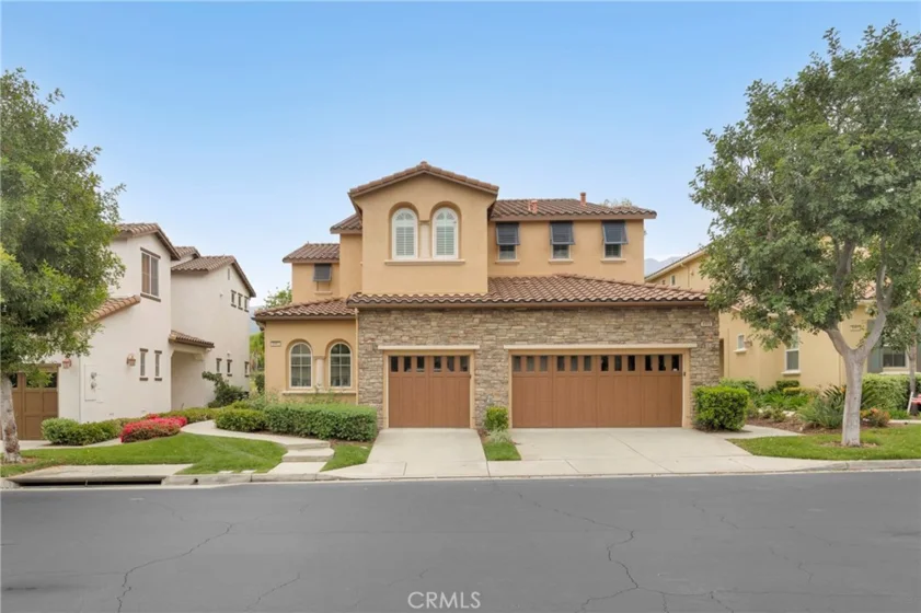 8963 Cuyamaca photo 1