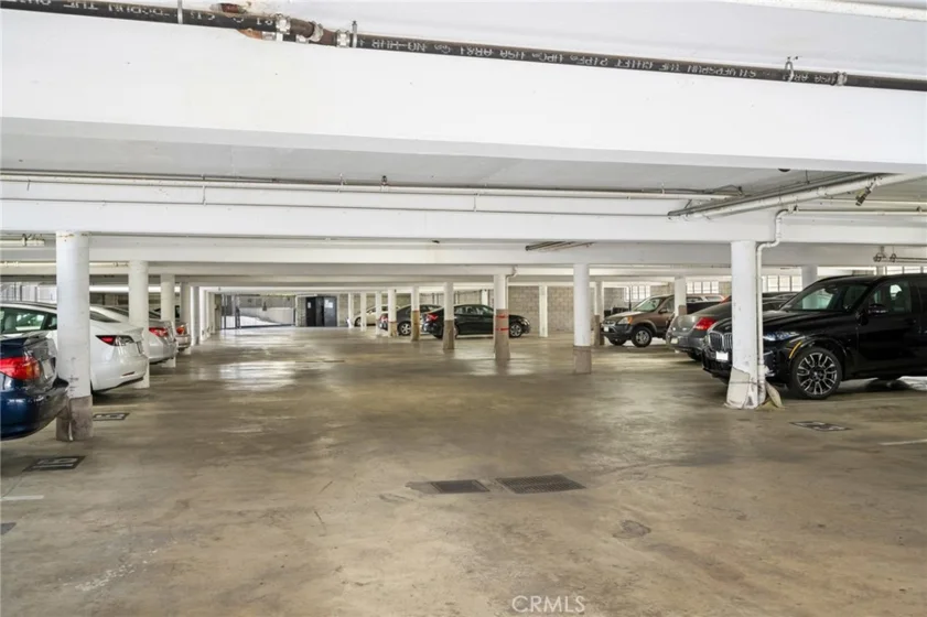 4558 Willis Avenue #203 photo 25