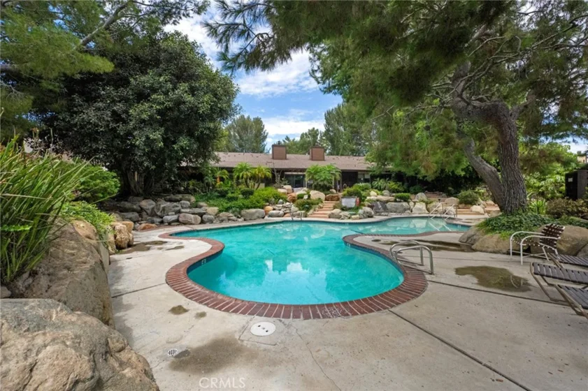 3663 Country Club Drive #E photo 59