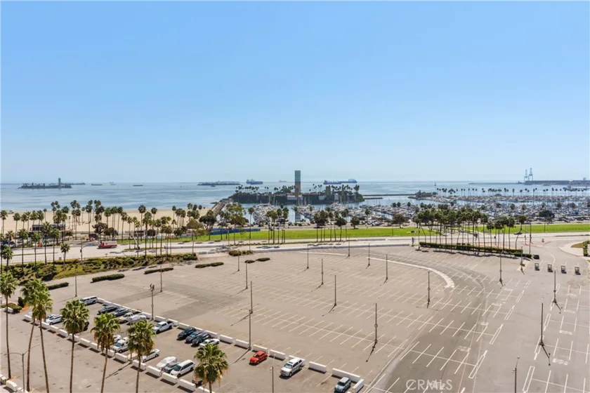 525 E Seaside #710 photo 35