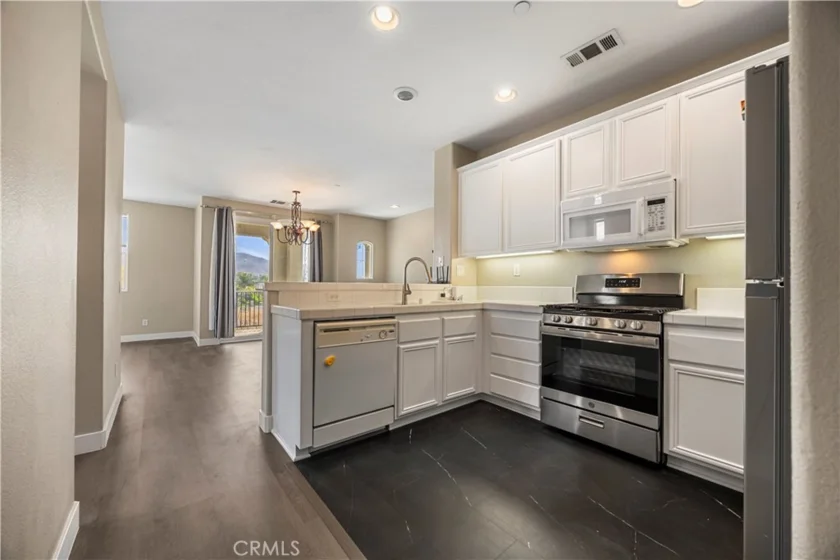 1800 E Lakeshore Drive #1601 photo 7