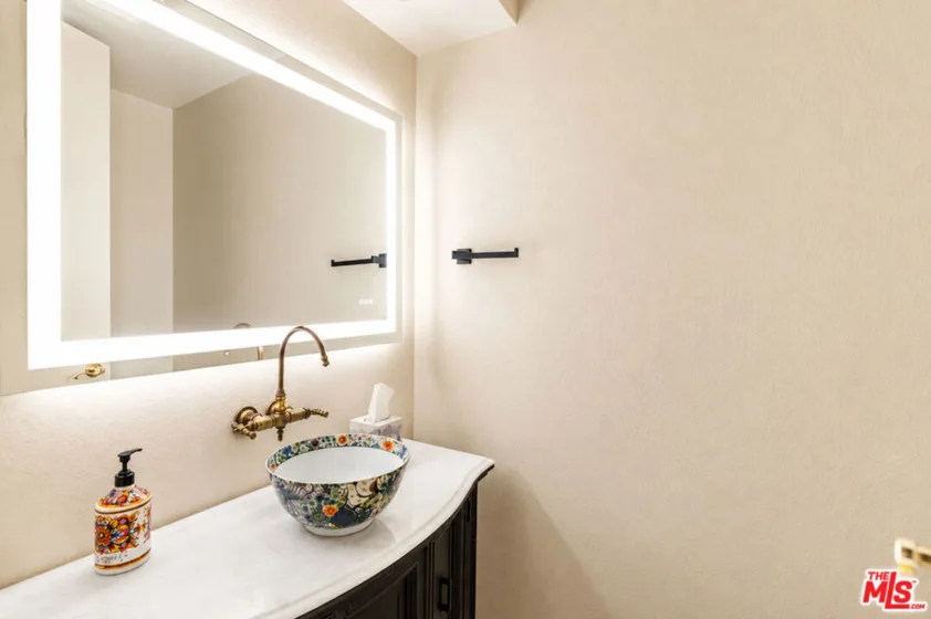 14923 Moorpark Street #101 photo 26