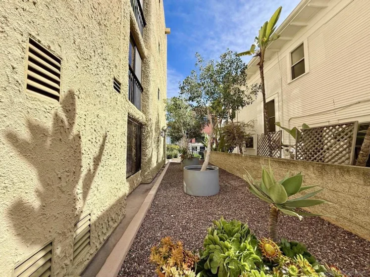4082 Albatross Street #7 photo 46