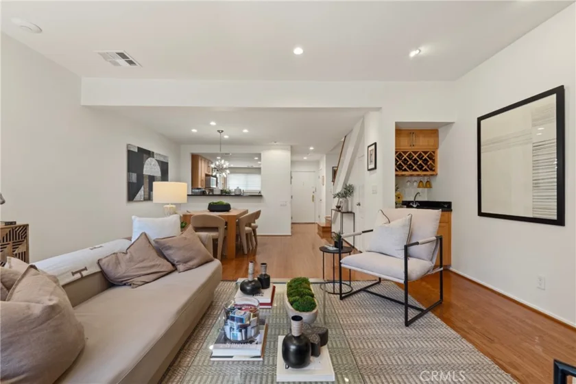 10933 Wellworth Avenue #10 photo 5