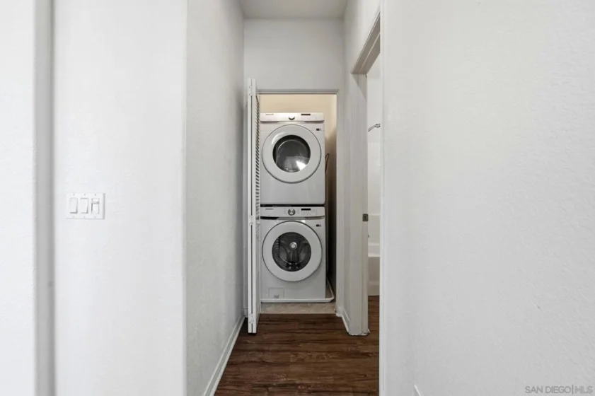 1541 El Prado Street #1 photo 10