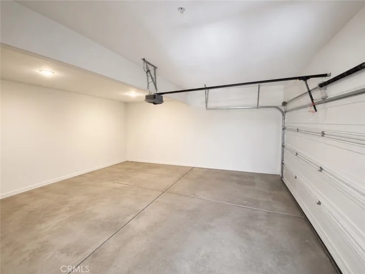 5491 Seacliff #113 photo 3