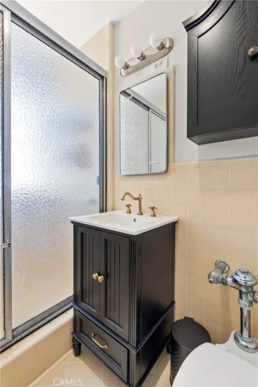 800 E Ocean Boulevard #201 photo 32