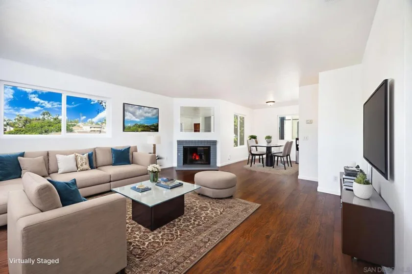 4515 College Way #P photo 1