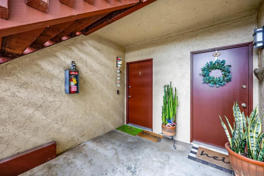 440 Citracado Parkway #5 photo 31