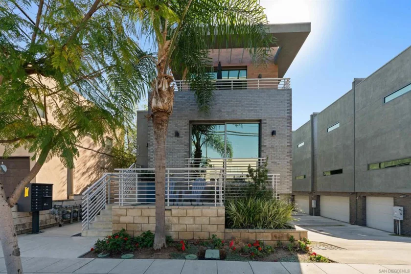 319 Upas Street photo 1