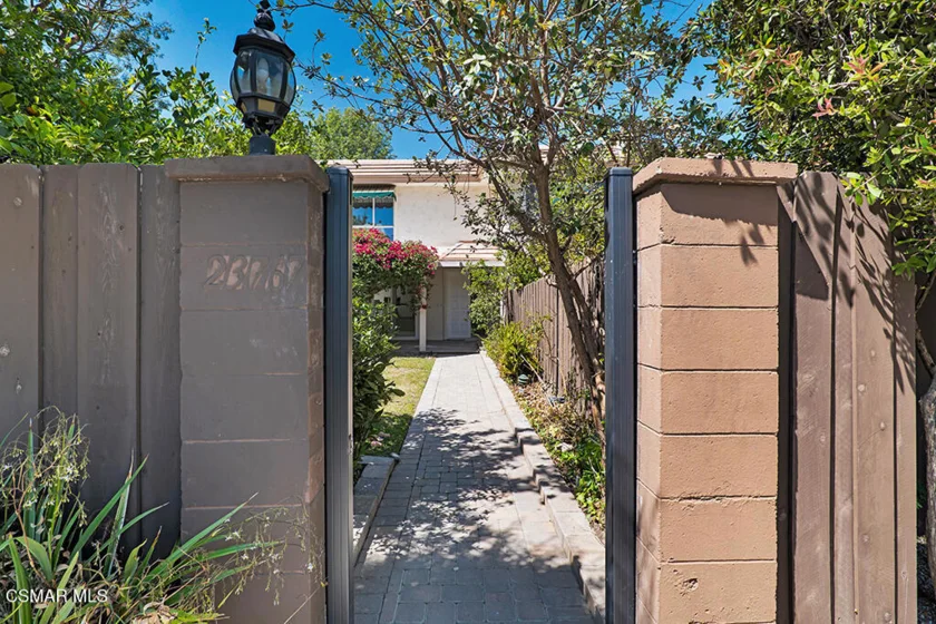 23767 Burbank Boulevard photo 35