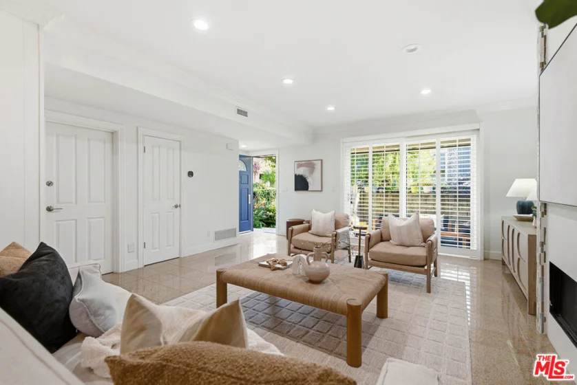 13233 Fiji Way #H photo 6