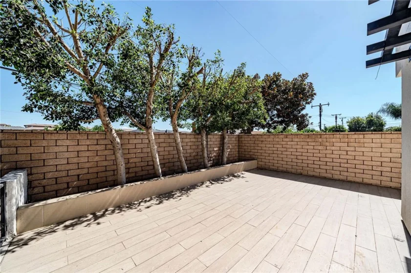 8076 Ackerman Street photo 4