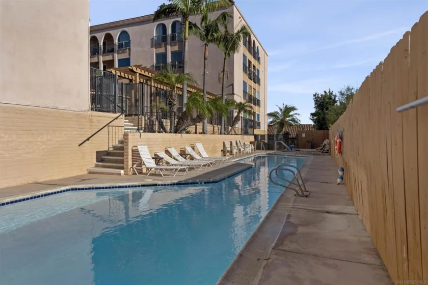 4730 Noyes Street #Unit 204 photo 32