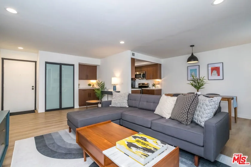 1134 Alta Loma Road #113 photo 1