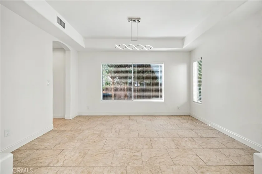 Unit C Reseda Boulevard photo 10