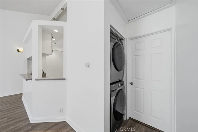 324 E Plymouth Street #21 photo 17
