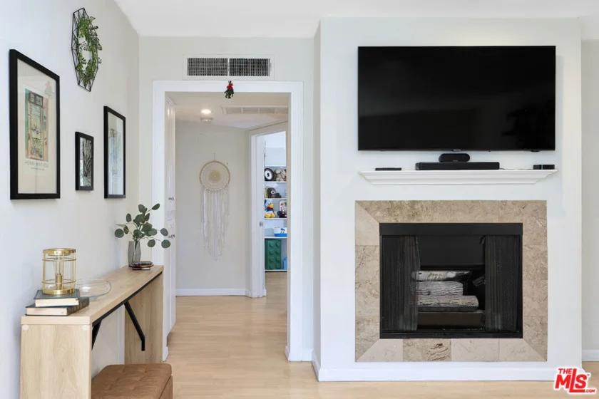 6250 Fulton Avenue #205 photo 5