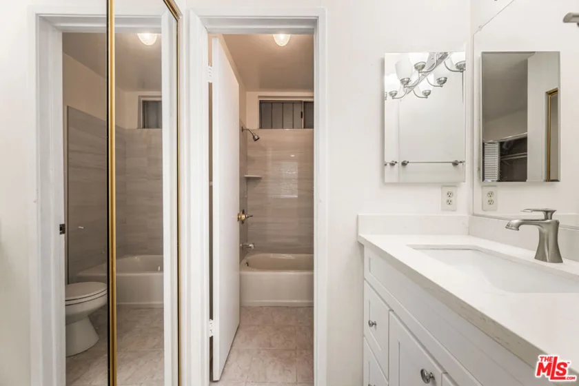 210 S La Fayette Park Place #314 photo 8