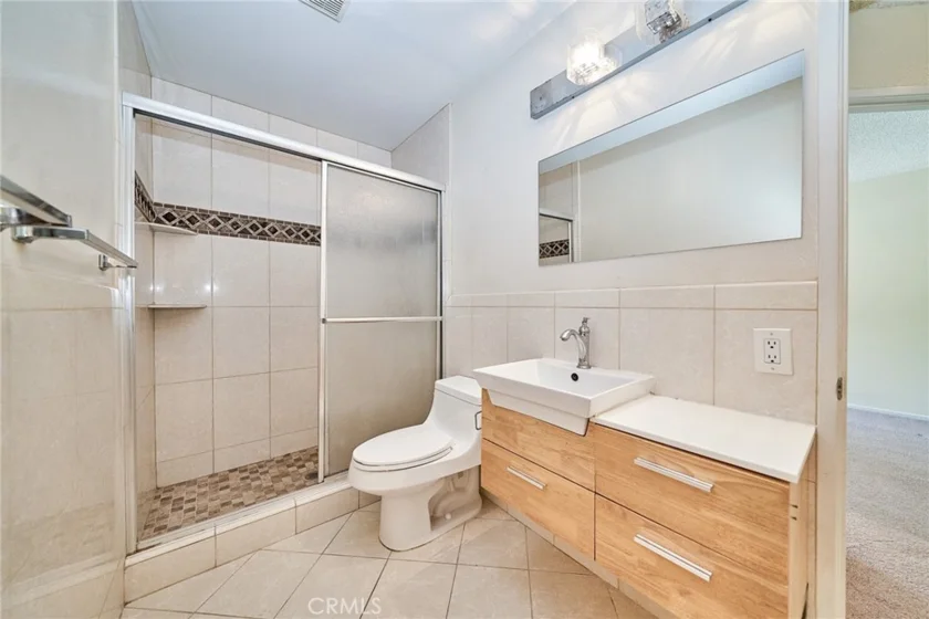 380 Deerfield photo 22