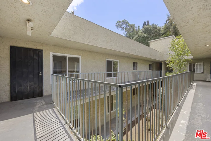 2354 Fletcher Drive #226 photo 1