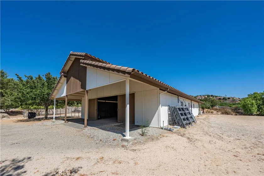 21100 Paseo Montana photo 57