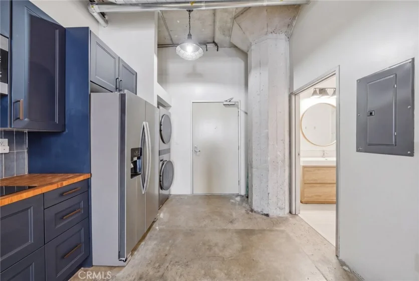 825 E 4th Street #101 photo 5