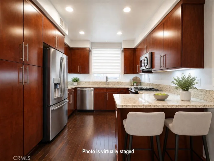 14412 Killion Street #310 photo 5