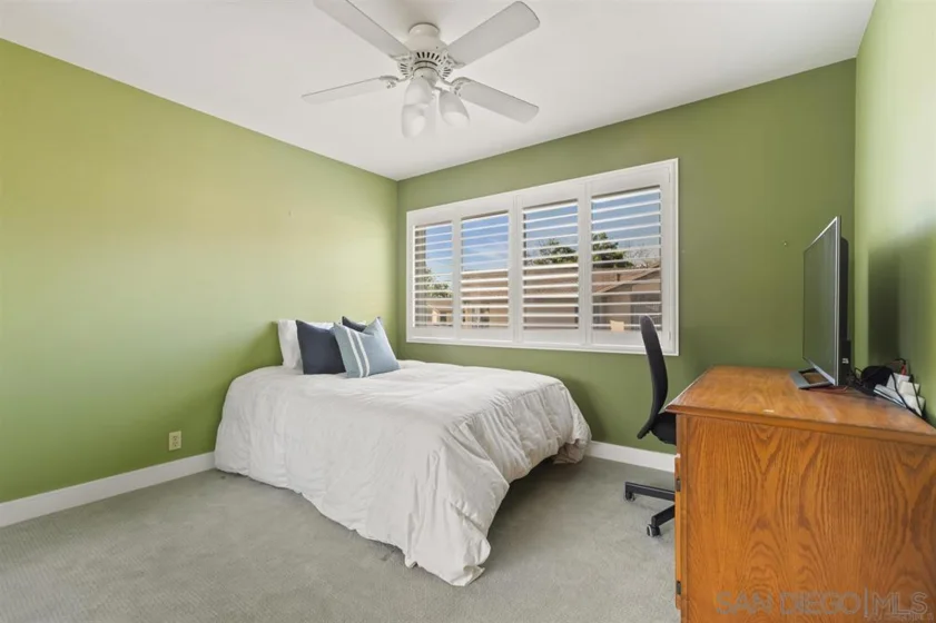9810 Guisante Terrace photo 19