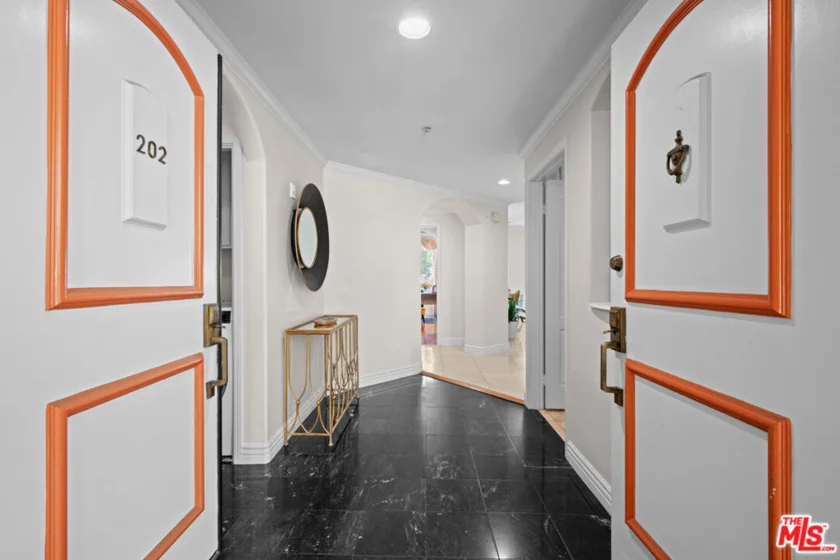 7218 Hillside Avenue #202 photo 3