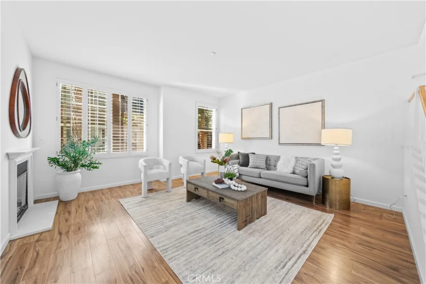 1016 Timberwood photo 1