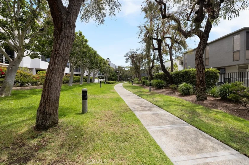 2960 Neilson Way #301 photo 29