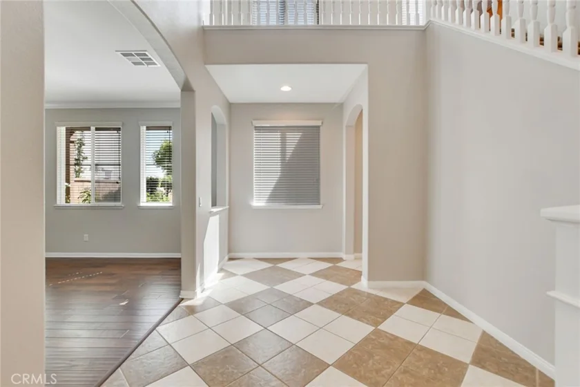 27307 Trefoil Street photo 7