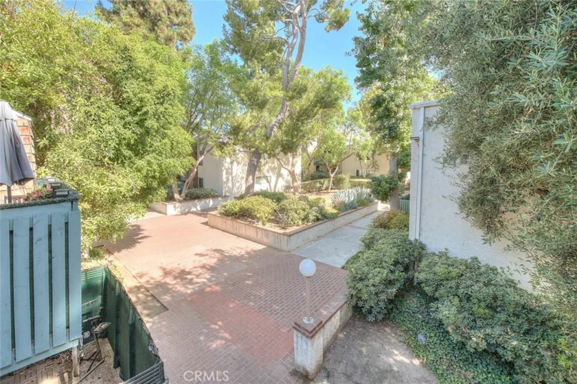 5700 Etiwanda #212 photo 26